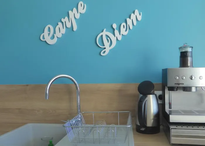 Golden Paradise 007 Helio 66 アパート アグド